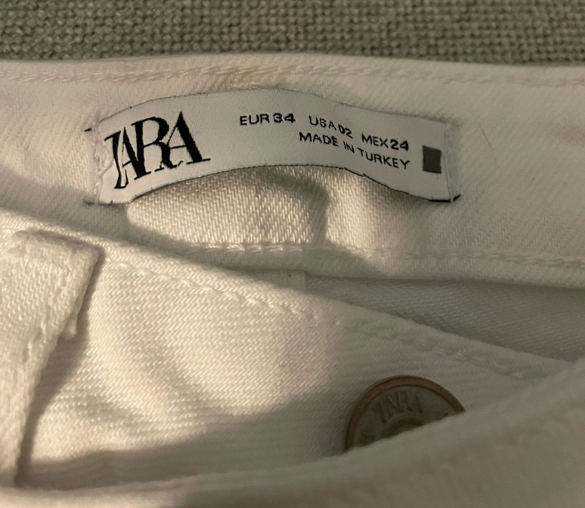 ZARA Jeans - Image 2