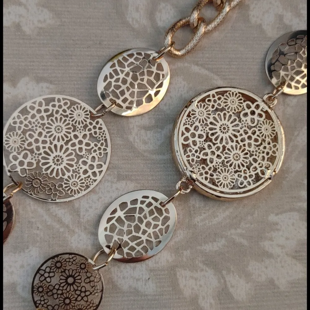 Gold Long Chain Flower Disc Necklace Earrings Set - Image 4