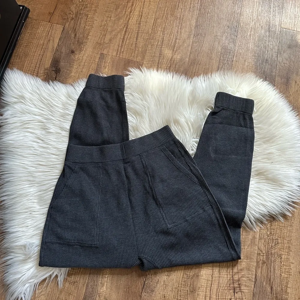 LUNYA Restore Thermal Draped Jogger In Mercurial Grey Heather Gray - Image 3