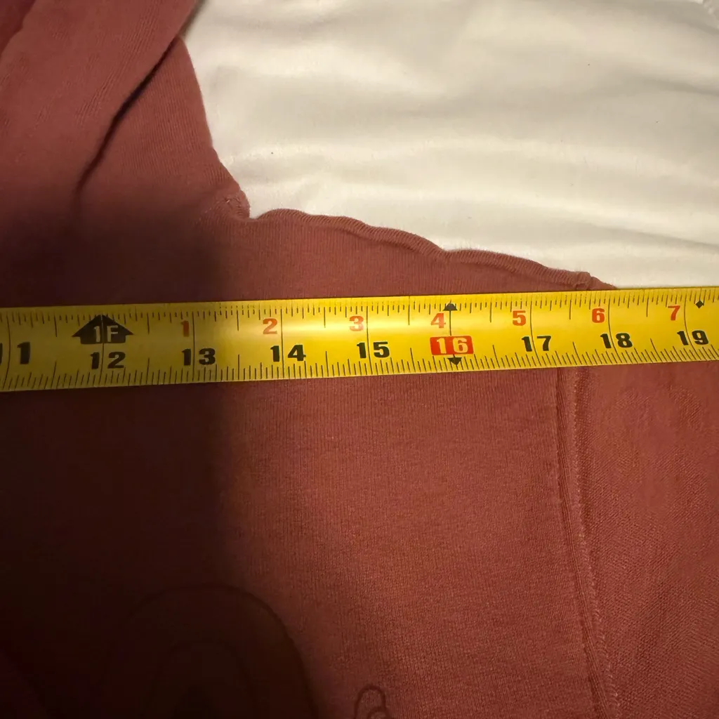 Women’s / Teen Mountain Hard Wear hoodie size SP - Image 7