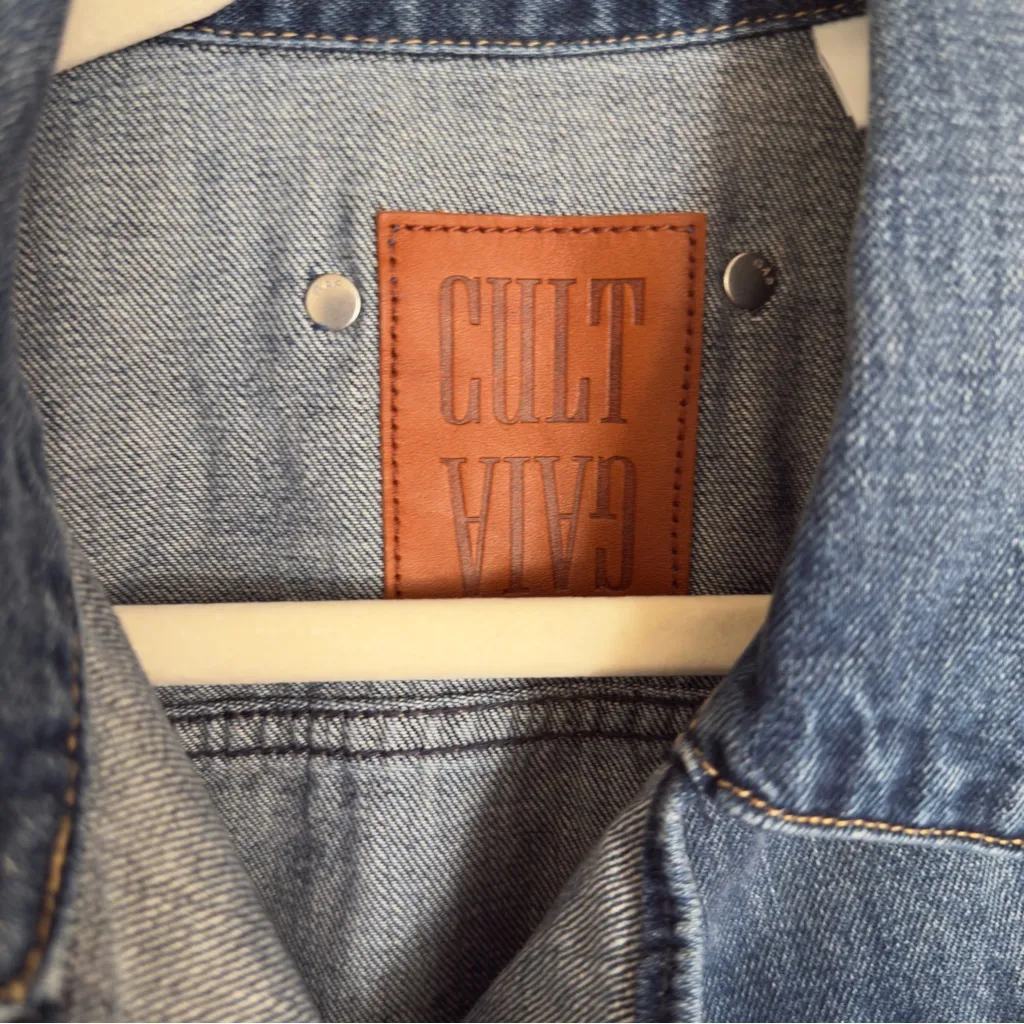 Cult Gaia NWT Gap x  Asymmetrical Denim Jacket Women's Size small - Image 6