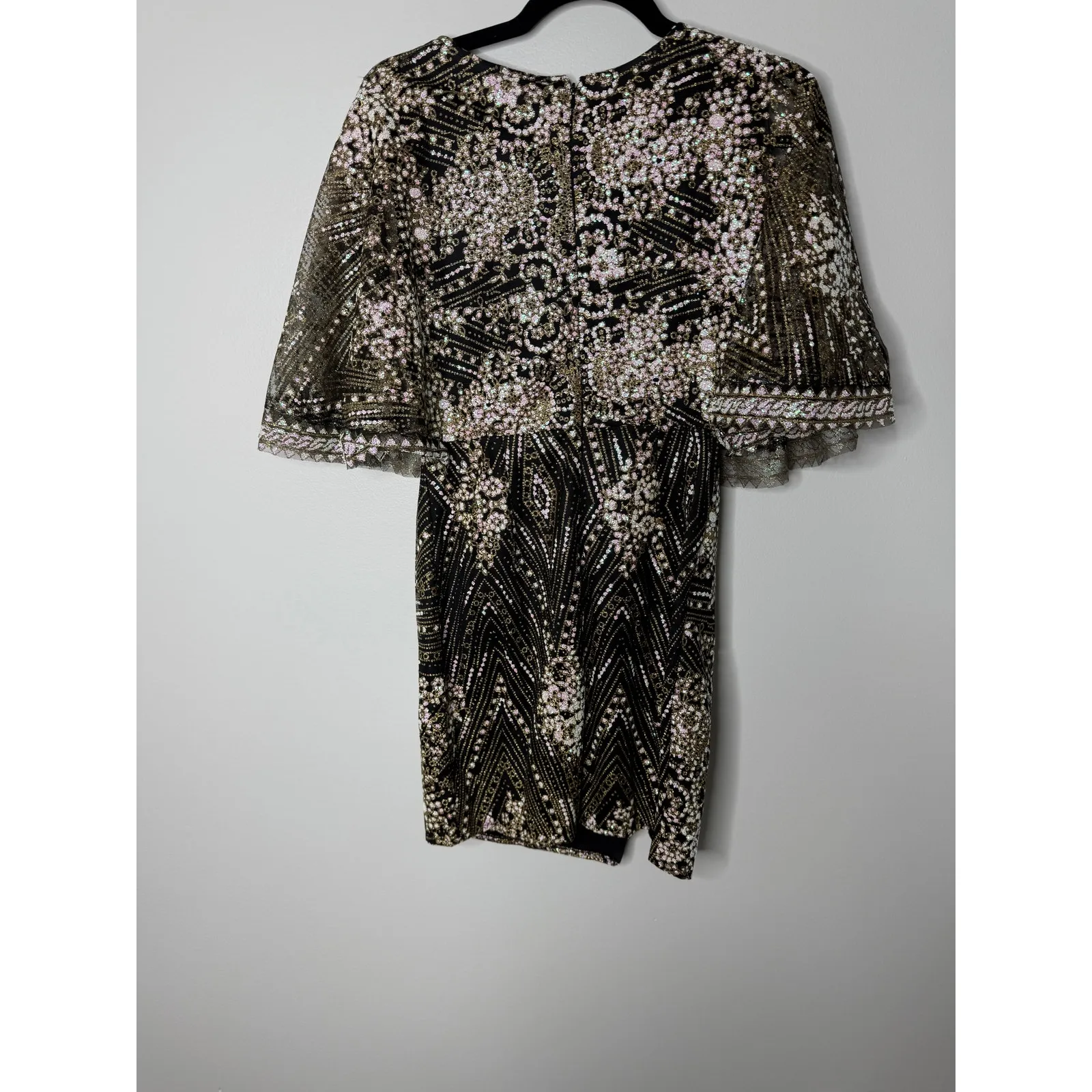 Selfie Leslie Black Gold Glitter Batwing Sleeve Short Mini Dress Cocktail S NWT - Image 3