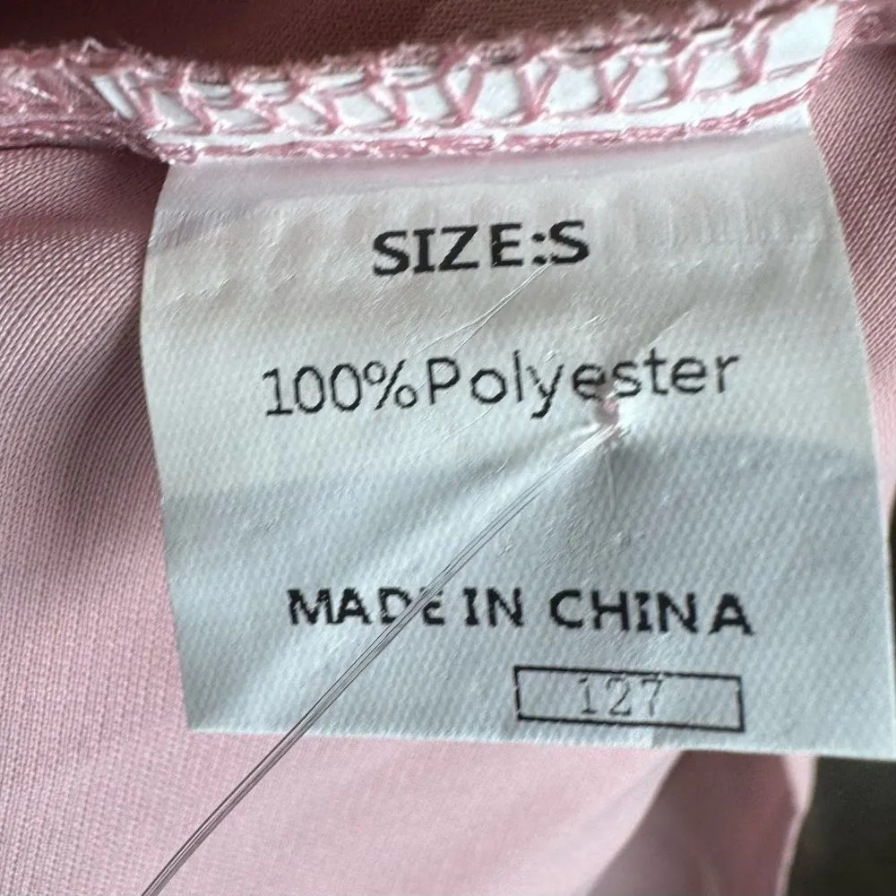 Boutique pink mauve simplicity lace top size small NWT - Image 5