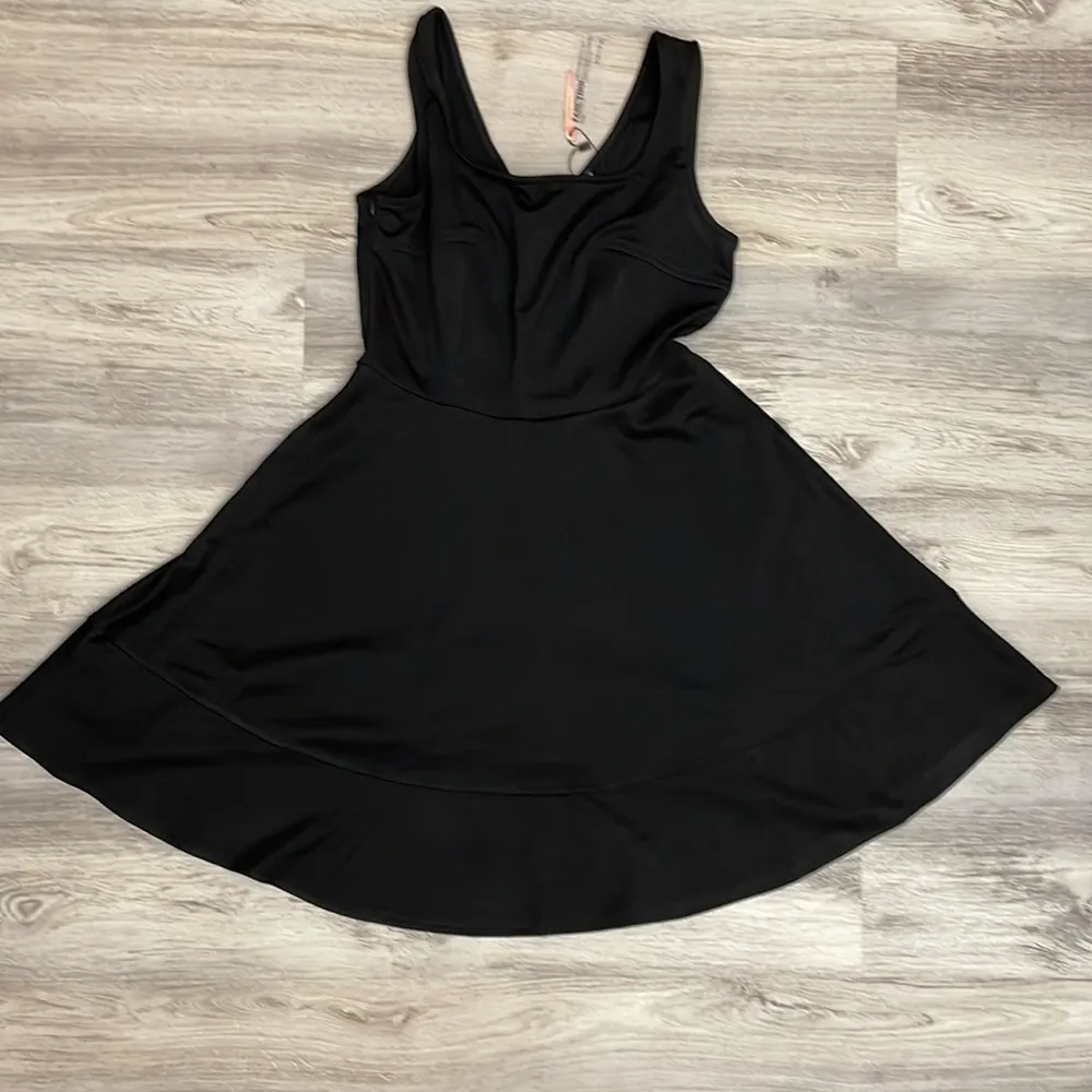 NWT  Black Sleeveless Above the Knee Fit & Flare Zip Side Dress Size S - Image 5