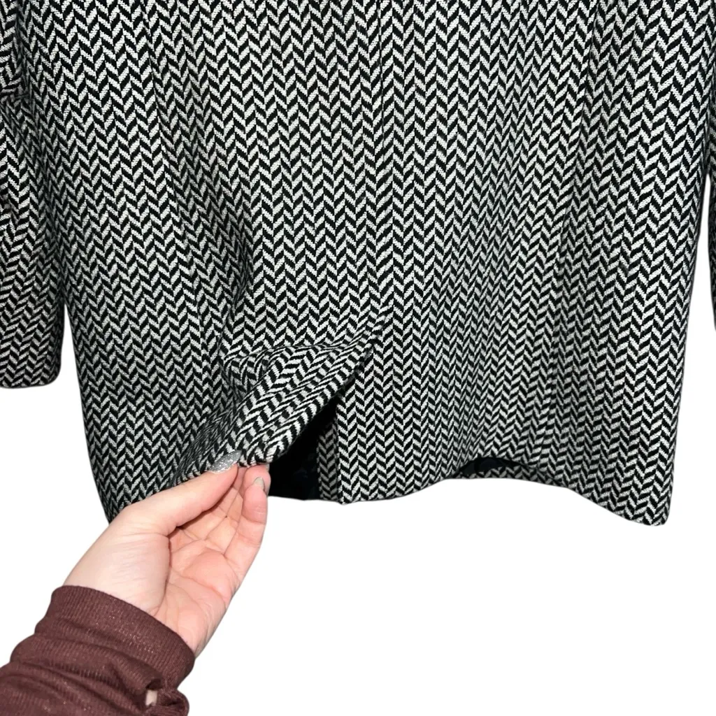 Anine Bing Fishbone Blazer Jacket In Black/White Herringbone - Image 10