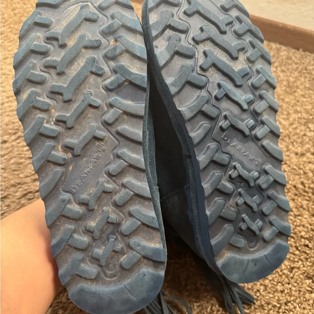 Bearpaw  boots size 6 
Used boots - Image 11