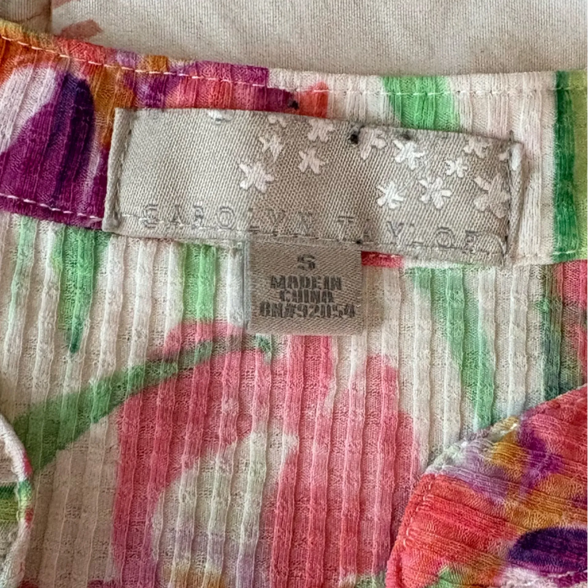 Floral Button-Up Blouse - Image 4