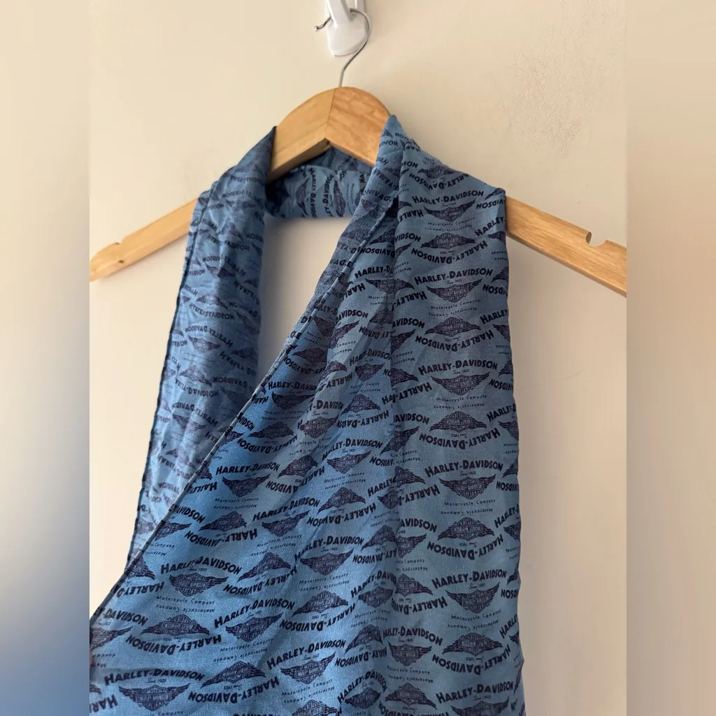 Harley Davidson Blue Logo Wrap Scarf - Image 2