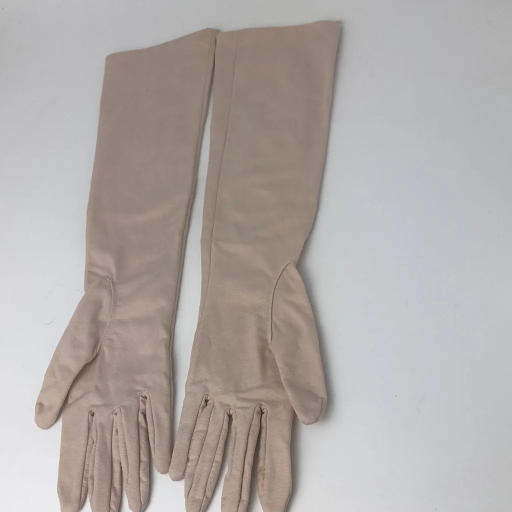 Vintage Opera Gloves. - Image 8