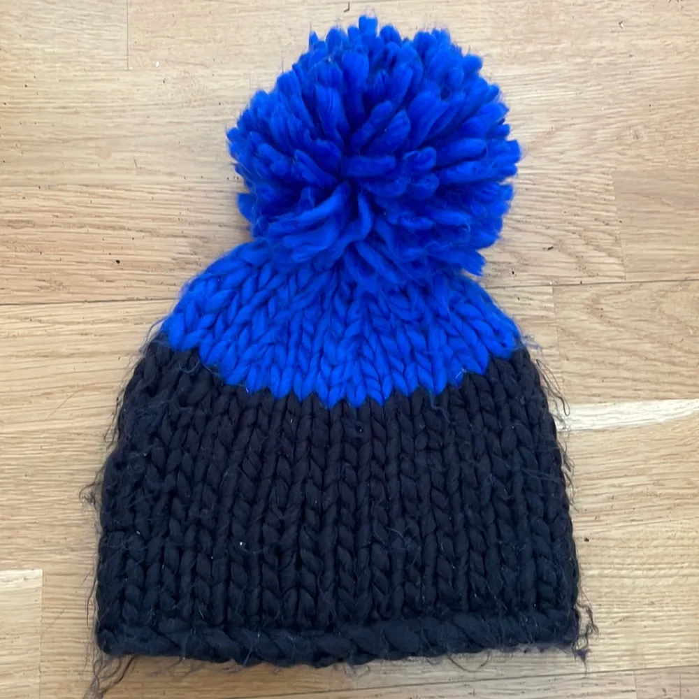 Free People cozy up Pom Pom beanie - Image 3