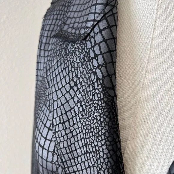 Love Token Trench Coat Women‎ Black XS Olga Croc Pockets Waist Tie EUC - Image 3