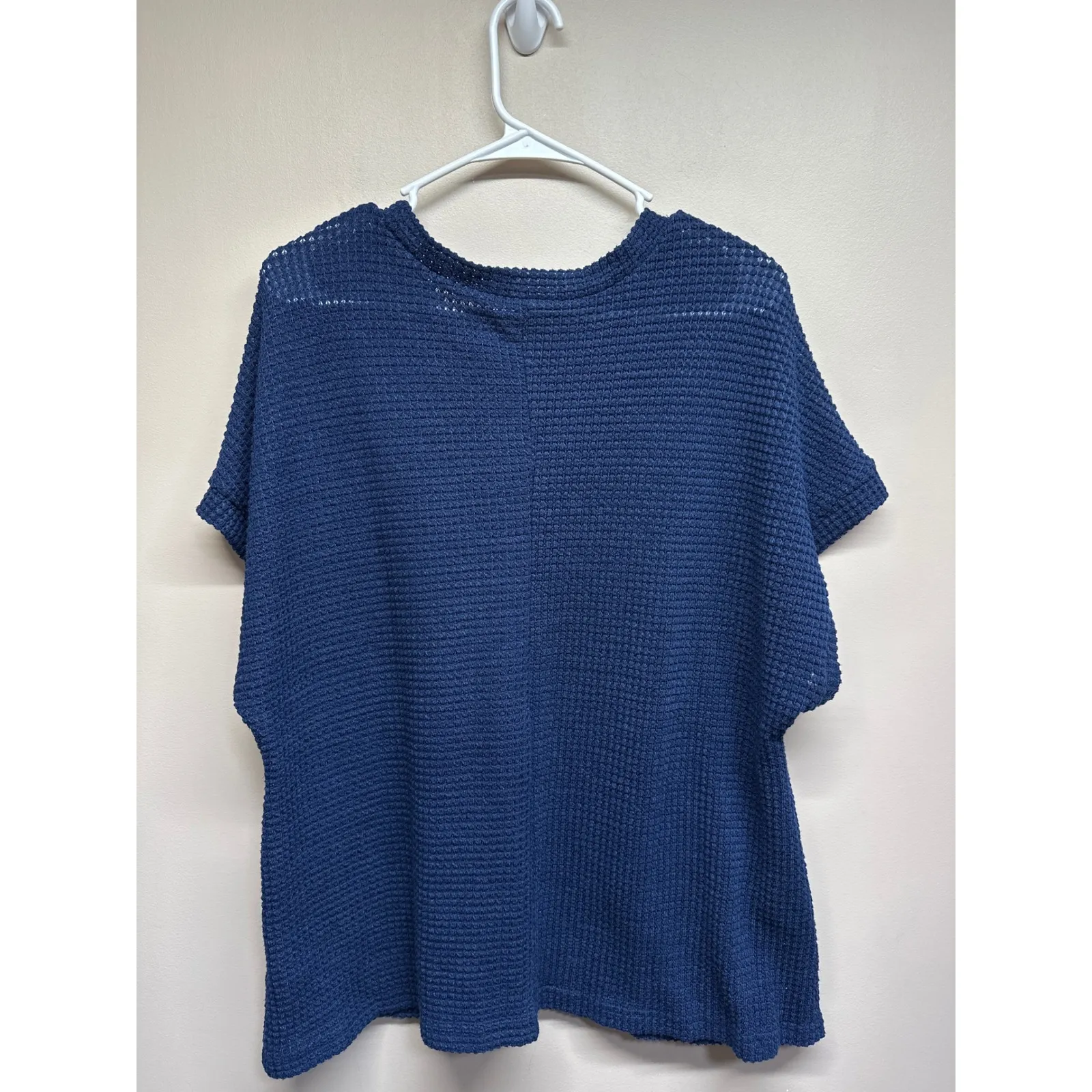 EMERY ROSE Navy Blue Waffle Knit Oversized Short Sleeve Top With Pockets 0XL Size undefined - Image 2