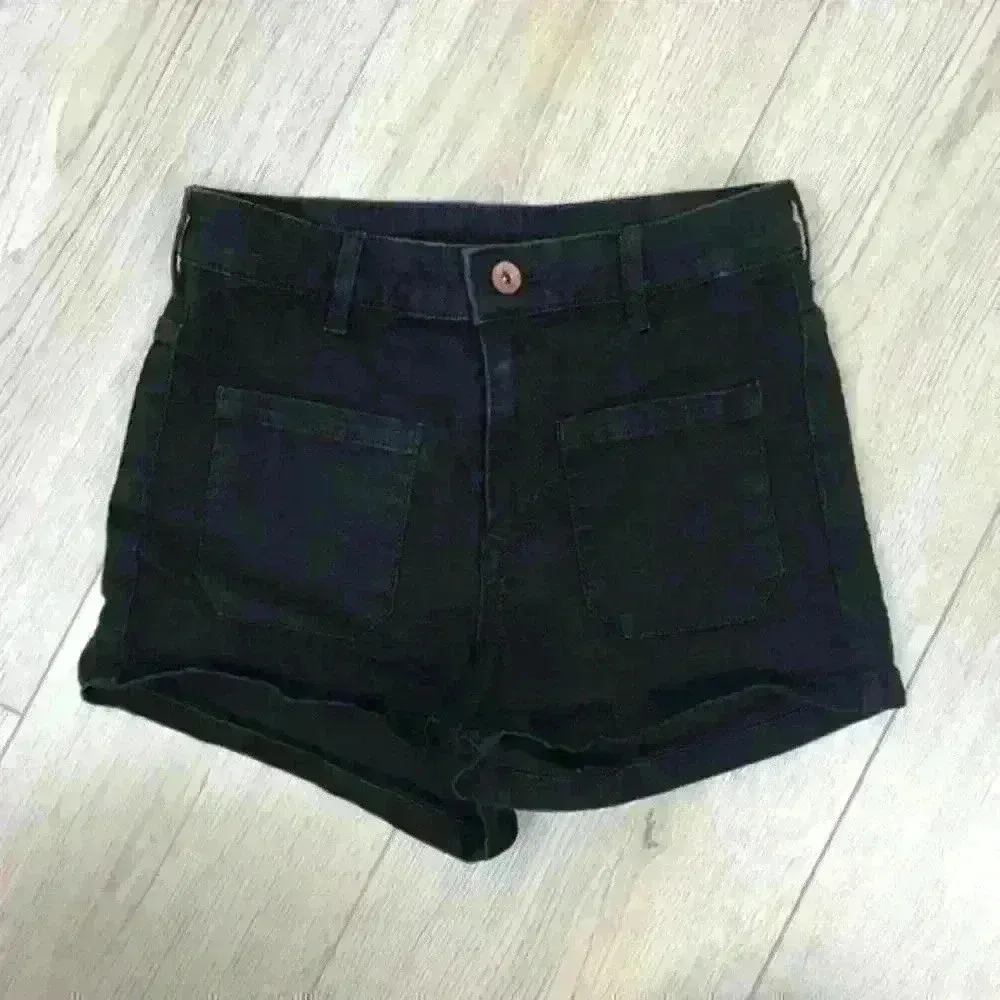 Divided H&M Black Shorts Size 6 - Image 3