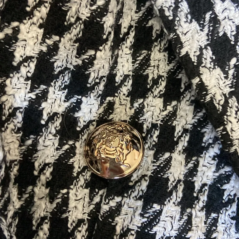 En creme houndstooth blazer - Image 4