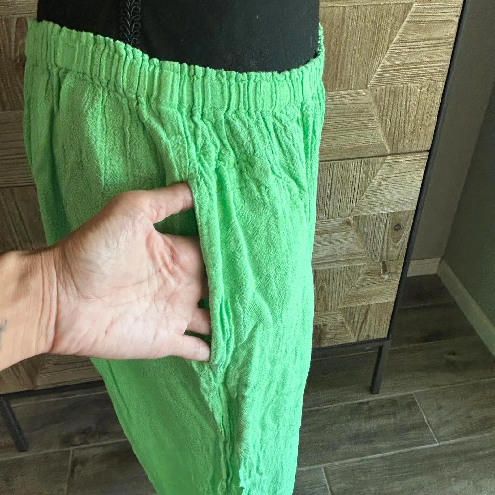 NWT Oh My Gauze Womens Mint Green Pants Size 1 Elastic Waist - Image 2