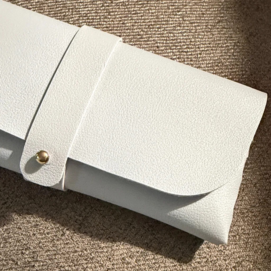 NWOT Baby Blue Glasses Case - Image 2