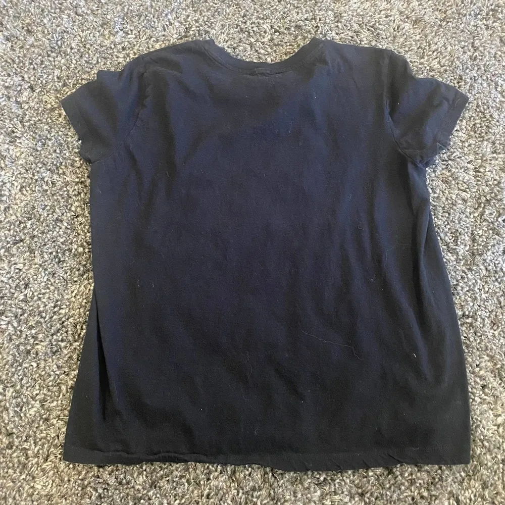 Forever 21 Black T-Shirt, Size L​​​​​​​​​​ - Image 4