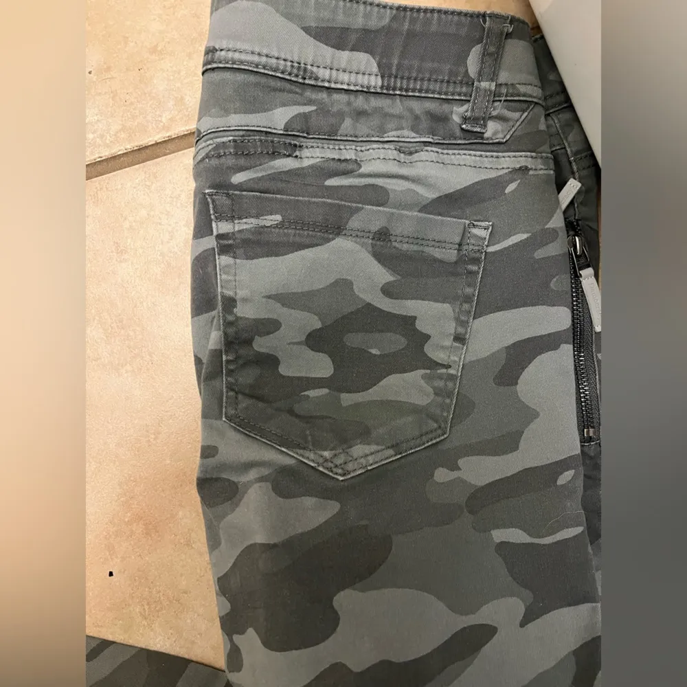 Women’s Democracy Camo Jean pants - Image 3