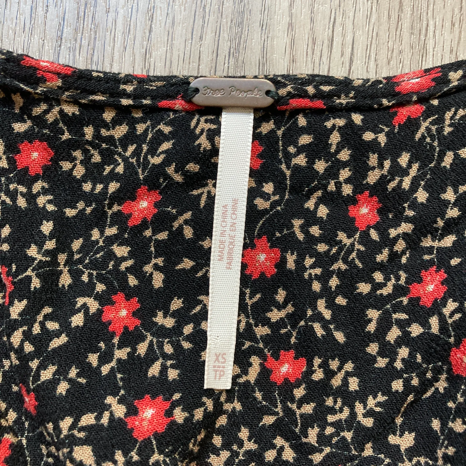 Fortuna Floral Mini Dress Size XS - Image 4