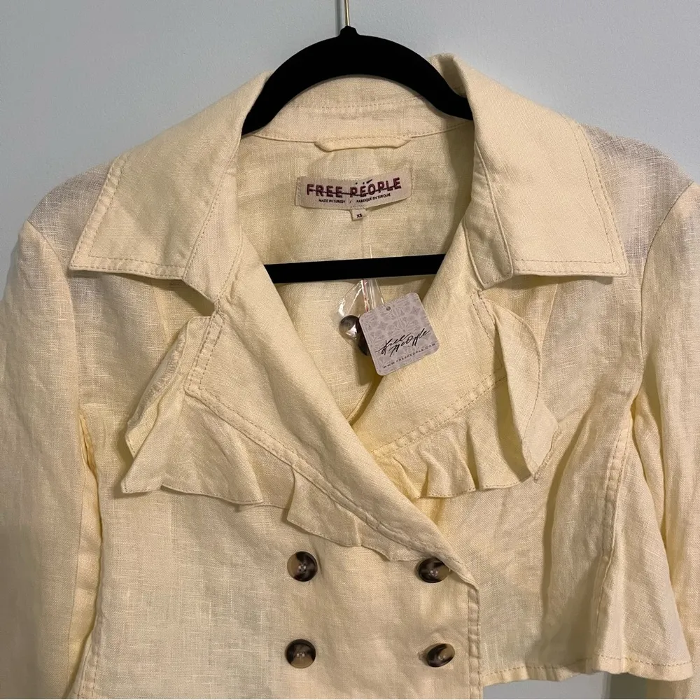 NEW Free People 100% Linen Crossover Back Bennie Crop Blazer. NWT XS - Image 2