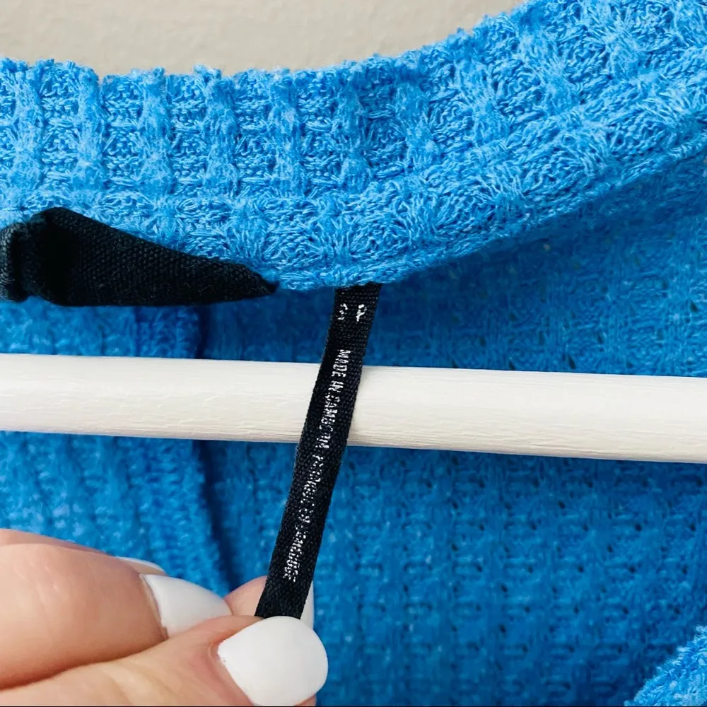 Urban Outfitters Out From Under Jojo Oversized Waffle Knit Top Blue Sz S… - Image 7