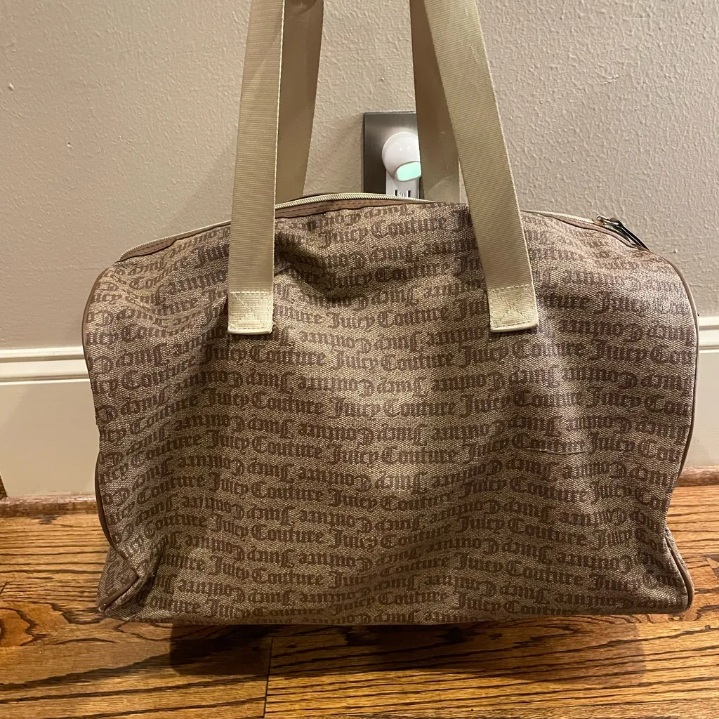 Juicy Couture Tan and Red Heart Tote Duffel Bag - Image 2