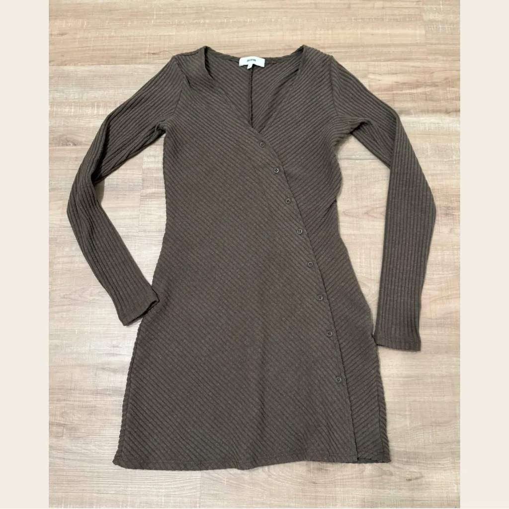 Joah Brown ASYMMETRICAL BUTTON MINI DRESS! - Image 5