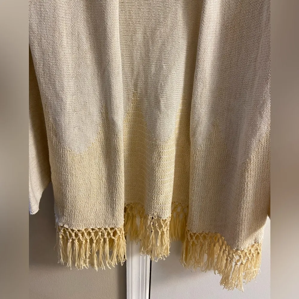 Lilly Pulitzer signature store Tatum cardigan beige fringed bottom Medium - Image 6