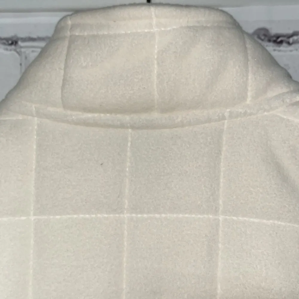 Quilted Cream Soft Jacket NWT Petite Medium - Image 12