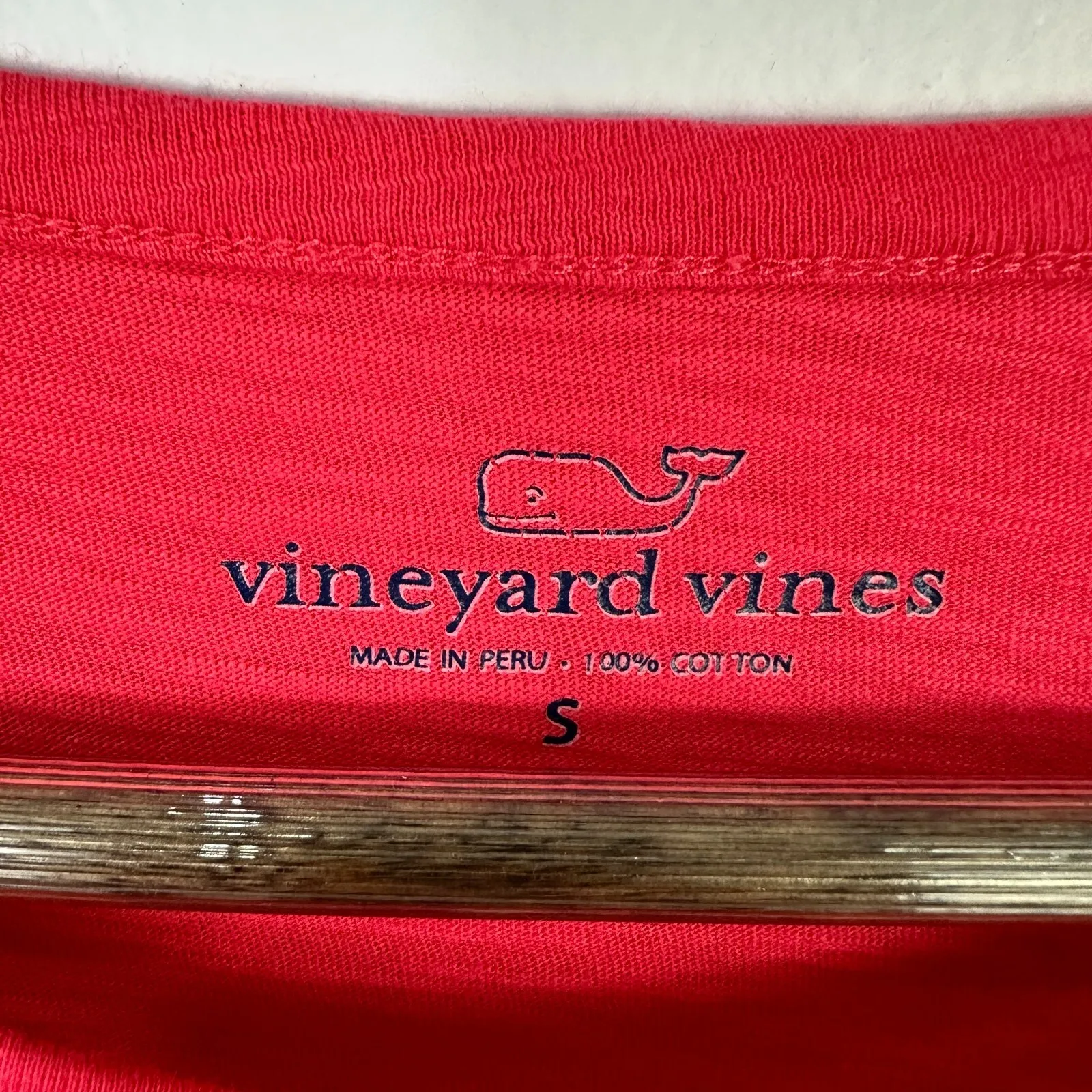 Vineyard Vines Shirt S Red Long Sleeve Whale Logo Tee Nautical Preppy Graphic‎ - Image 2