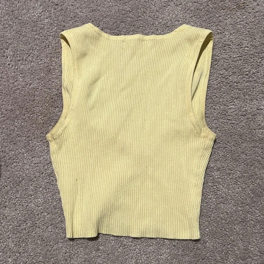 Love Tree Yellow buttoned top - Image 3