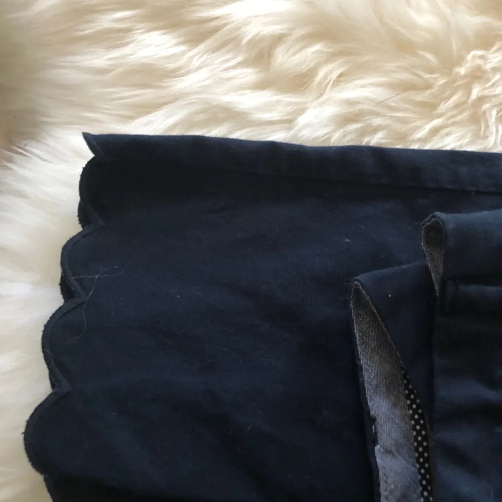 Banana Republic Avery Ankle scalloped pants - Image 7