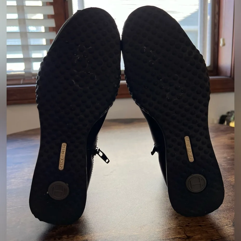 Cole Haan | womens Air Beau booties. Size: 5.5B - Image 5