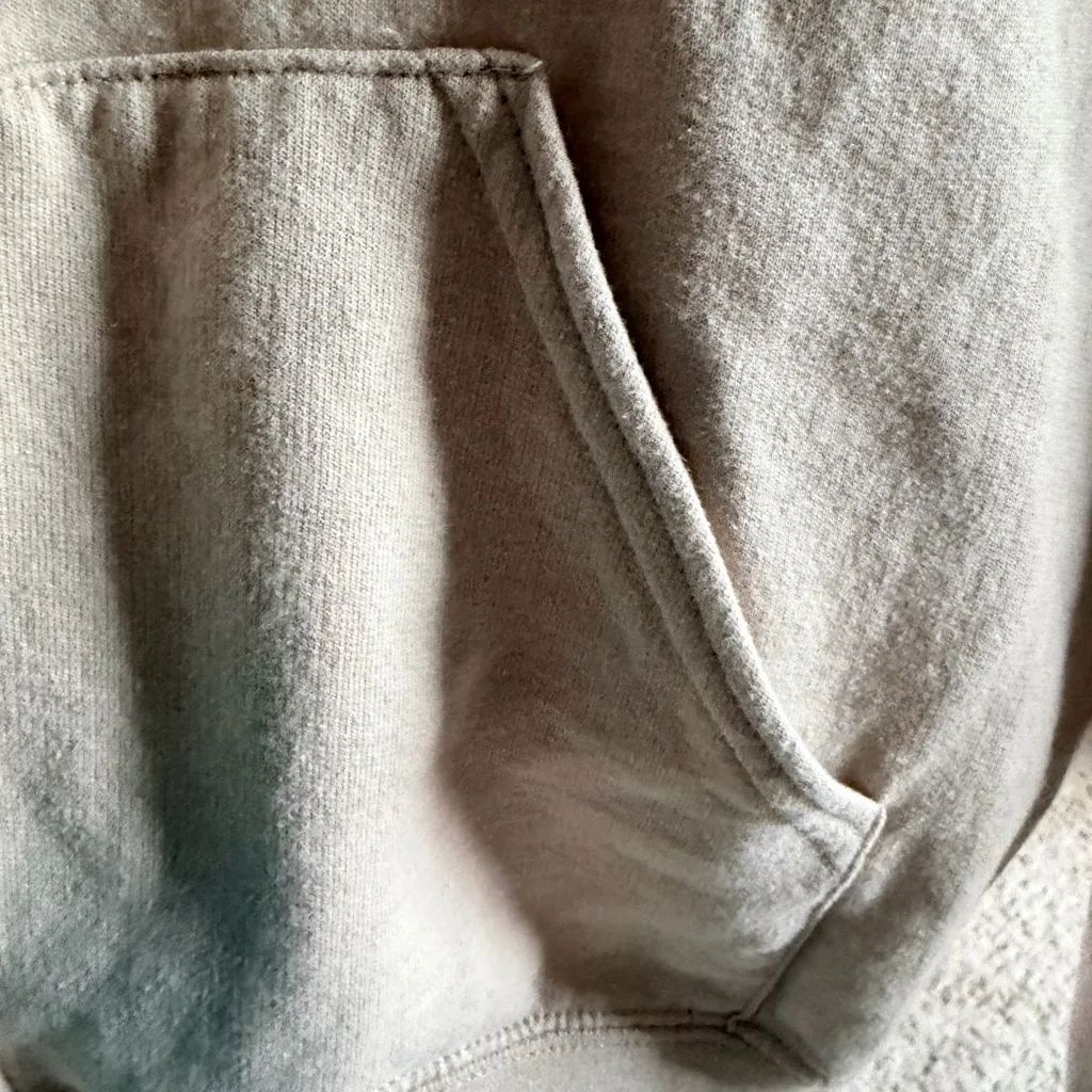 Beige Zip - Image 3