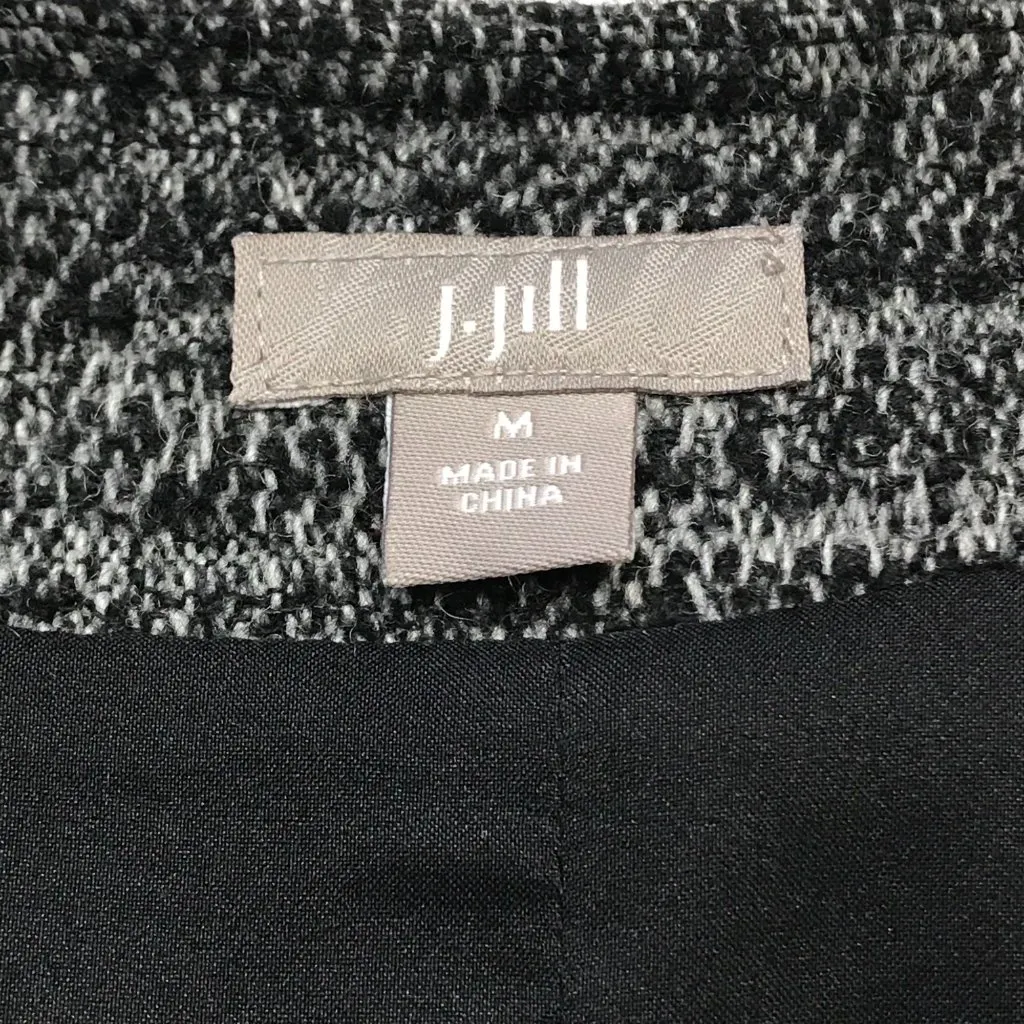 J. Jill Wool Blend Tweed Blazer‎ Jacket Gray Snap Front Size Medium Long Sleeves Black - Image 5