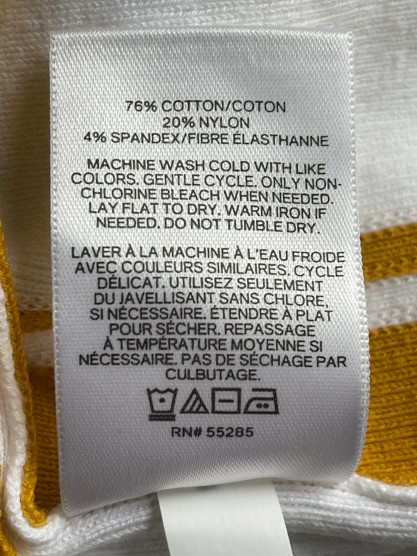 EXPRESS v-neck, 3/4 sleeve sweater sz S/P - Image 5