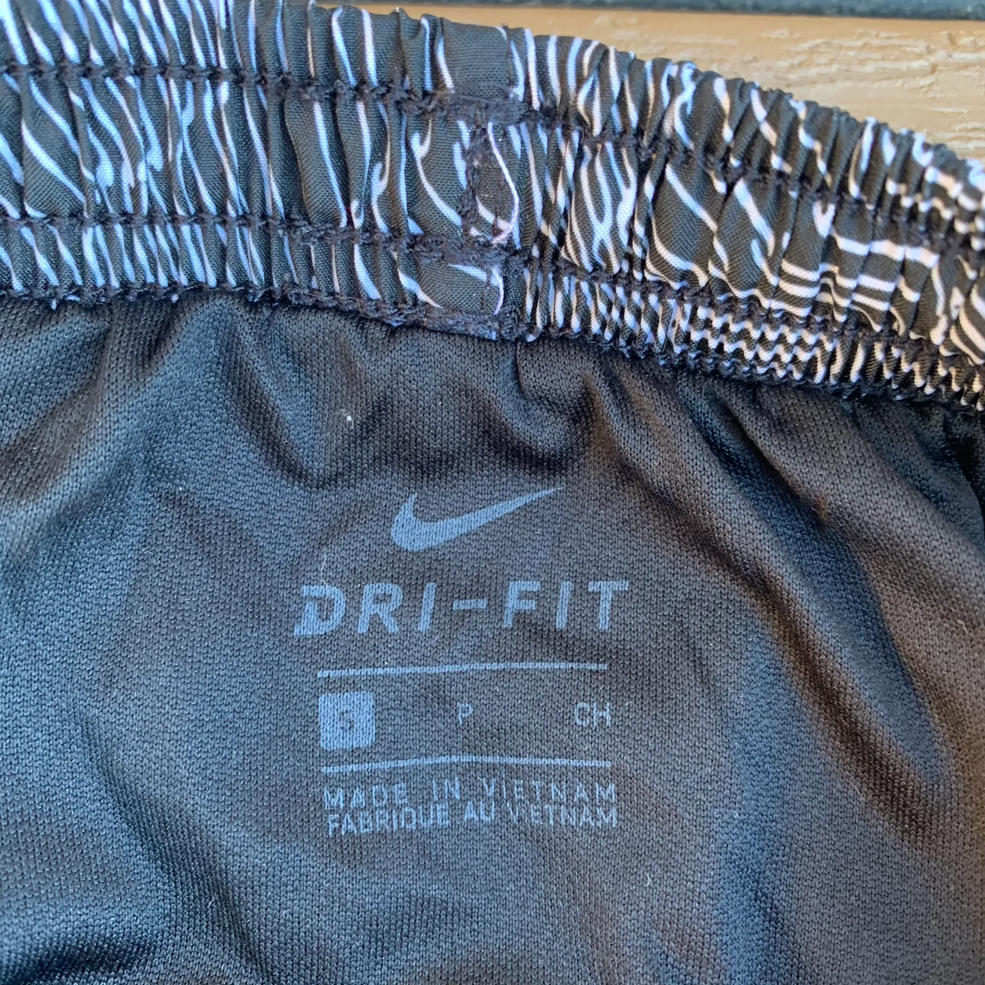 Nike Printed Tempo Shorts - Image 4