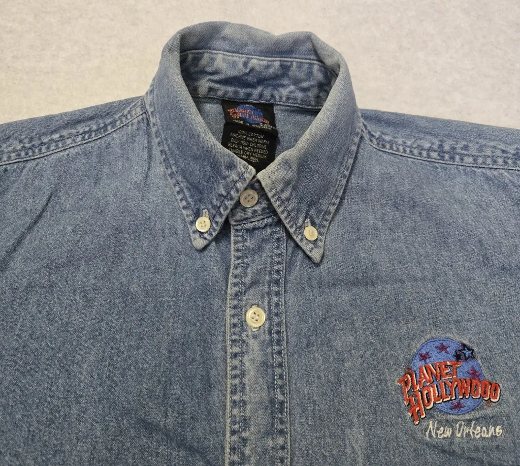 Vintage Planet Hollywood Adult Button Down Shirt M Denim Blue New Orleans - Image 3