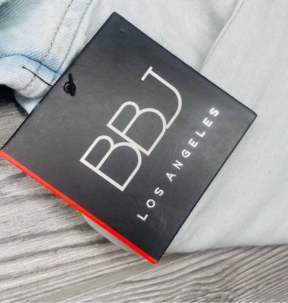 Nwt boom boom jeans denim light wash jacket cropped raw hem style medium unique - Image 3