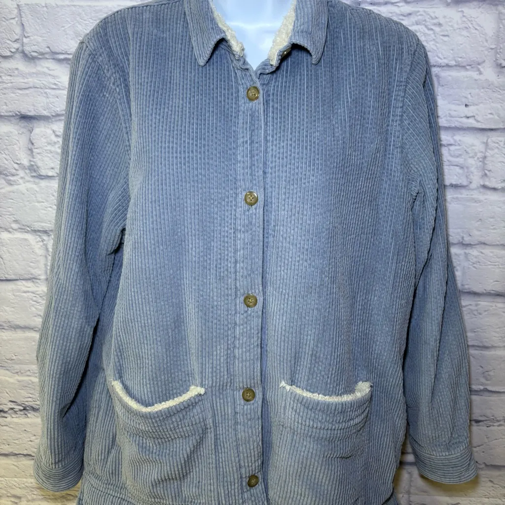 L.L. Bean Woman's Button Up Sherpa Lined Corduroy Jacket Chore Blue Medium Barn - Image 7