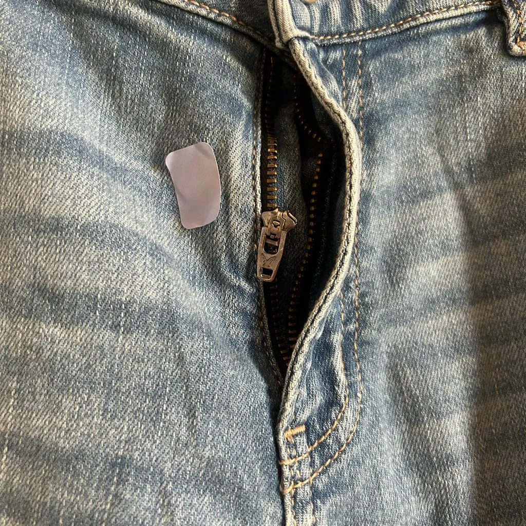 American Eagle Dreamy Drape Stretch Low-Rise Baggy Denim Shorts | NEW w/ *Flaw* - Image 6