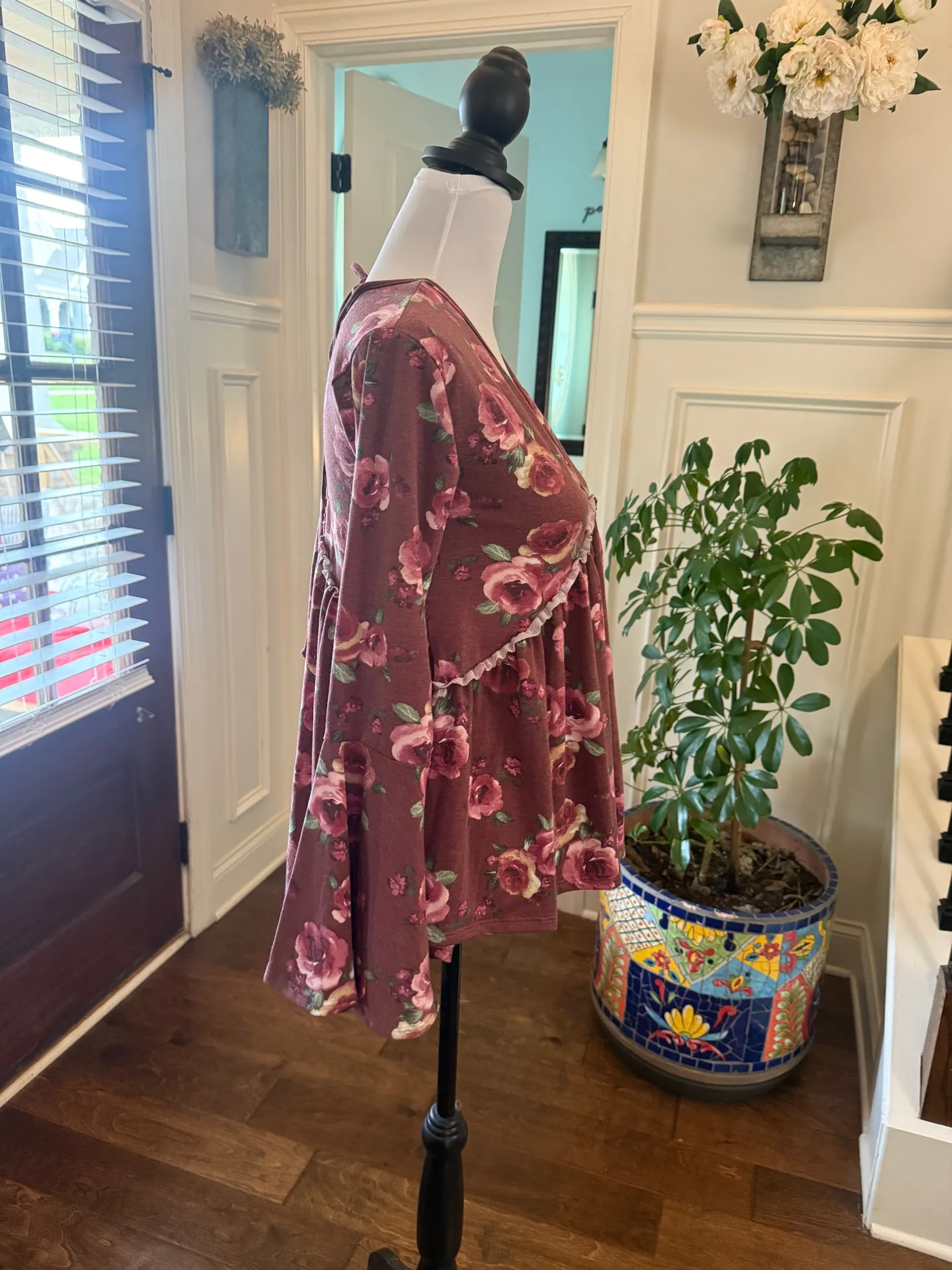 NWT Altar'd State Floral V-Neck Lace back Blouse - Burgundy and Pink - Image 3