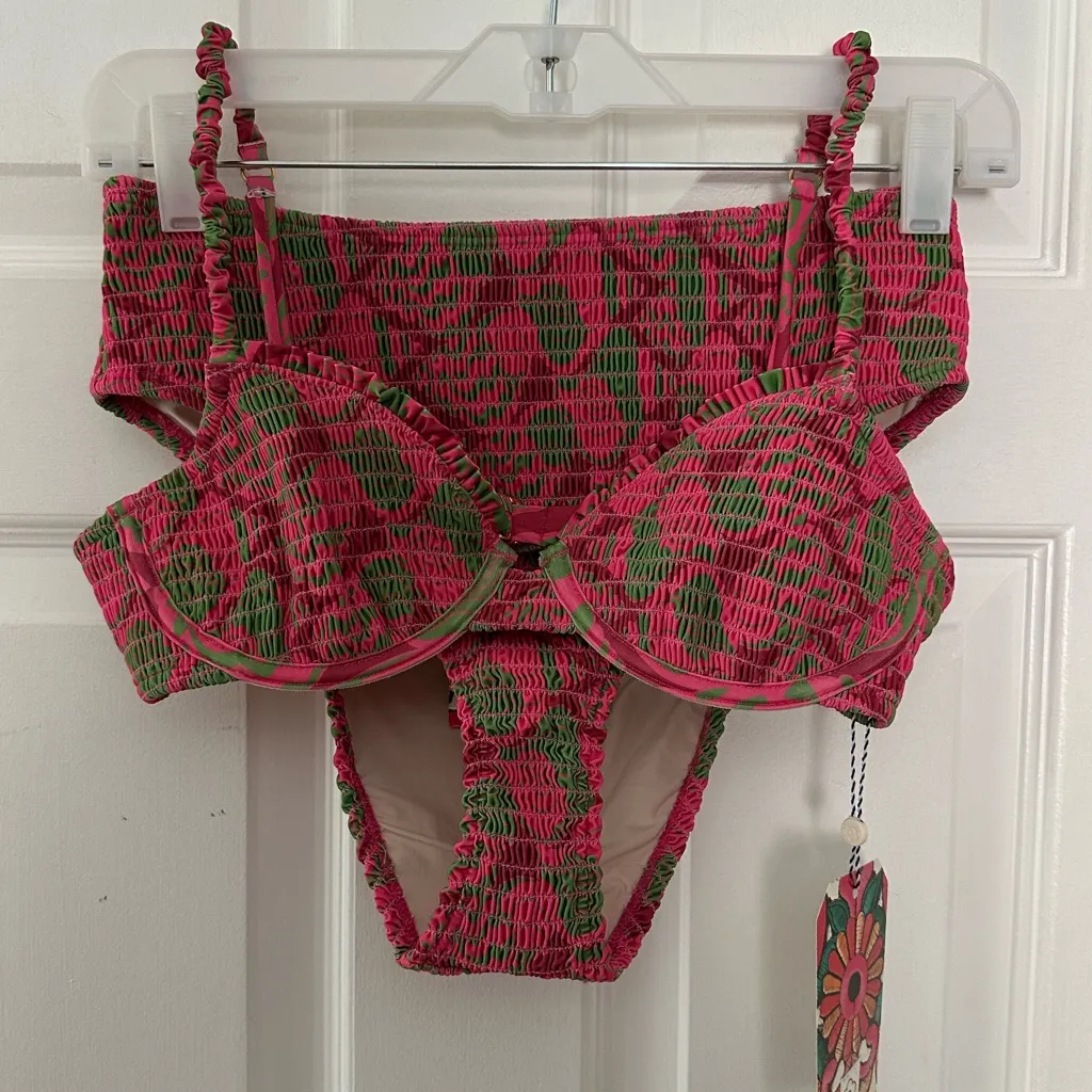 Farm Rio smocked bikini bathing suit high rise push-up seasheel small new - Image 2