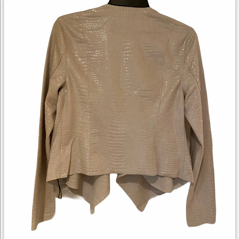 NWT- BLANKNYC Croc Pattern Draped jacket size S - Image 9
