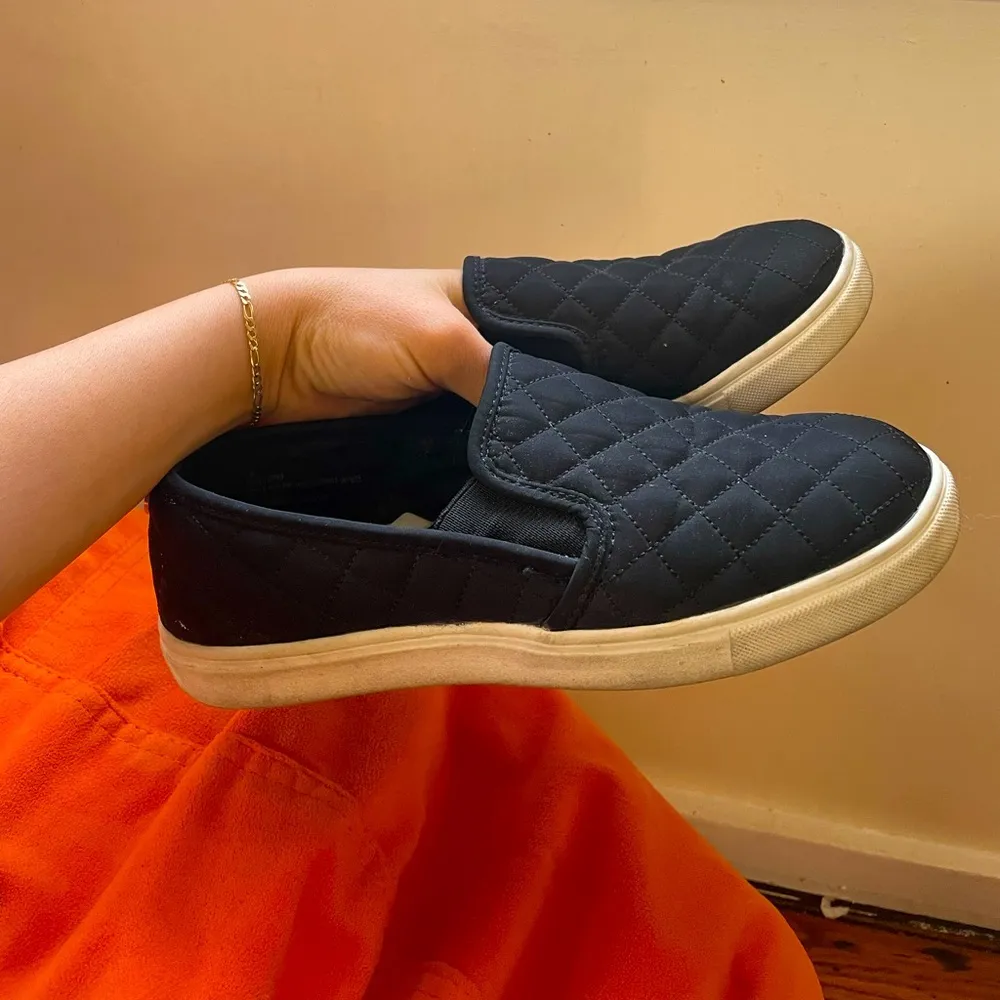 Women’s Shoes - Image 2