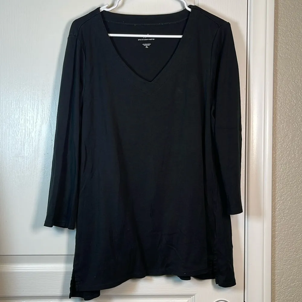J Jill Black Pima 3/4 Sleeve V - Image 3