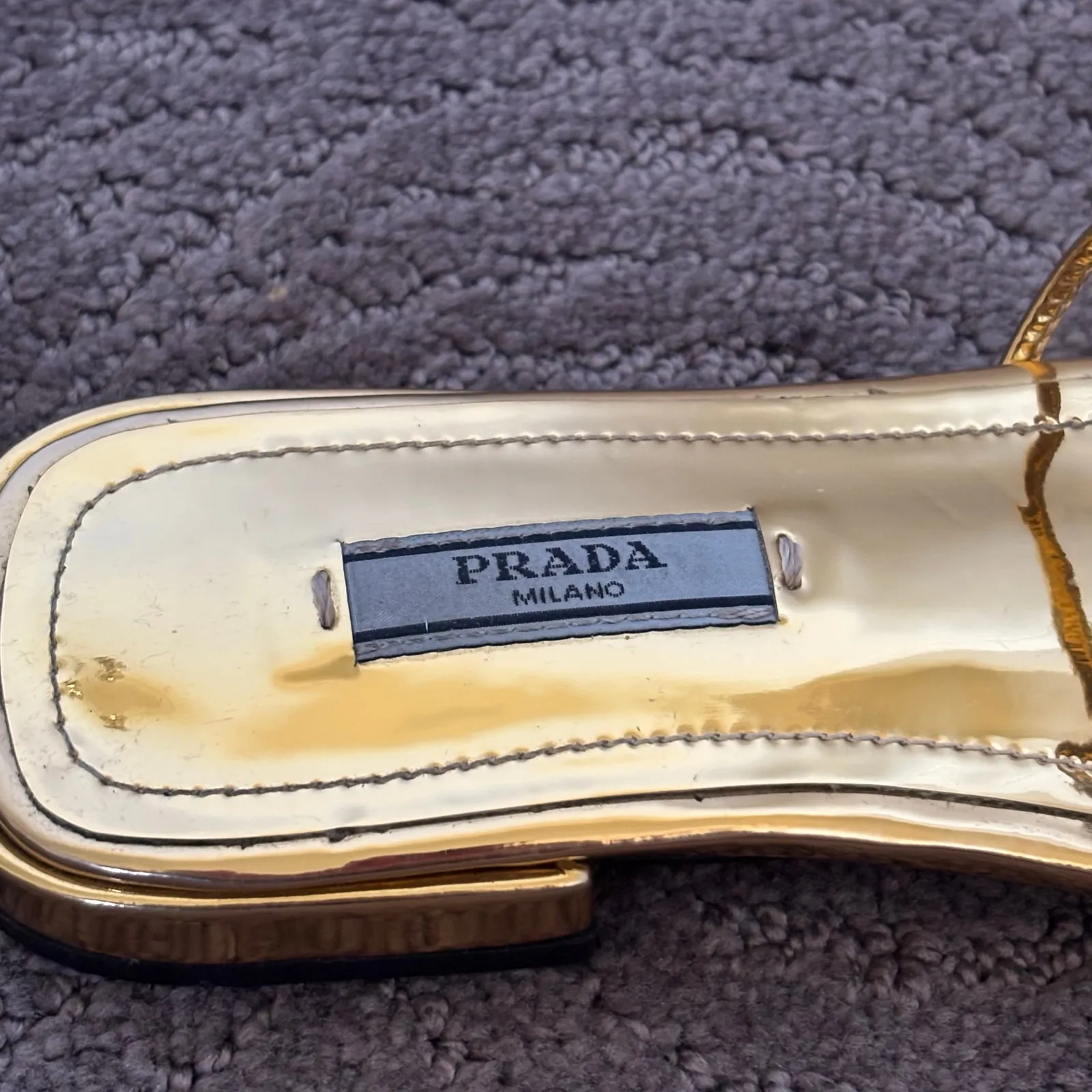Prada Ciabatte Clear PVC Enameled Triangle Logo Flat Sandal Platino Gold Size 37 - Image 9