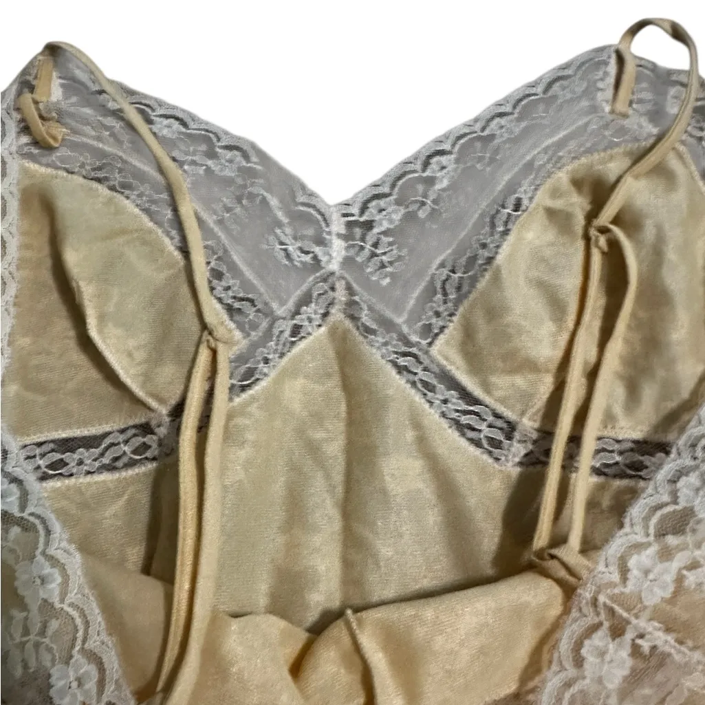 Vintage 70s Vasserette Lingerie Lace Slip Mini Cream Floral Lace Size Small - Image 5