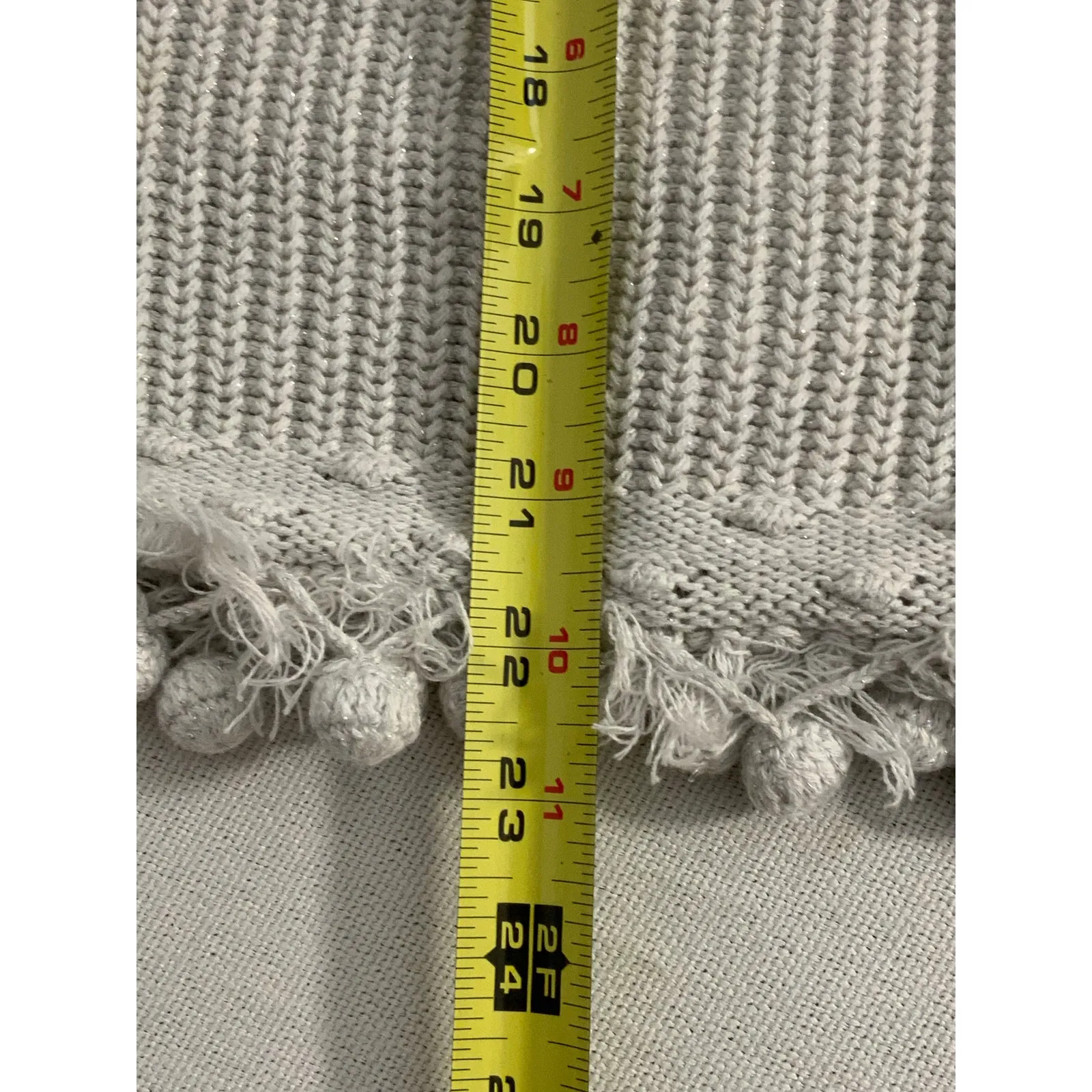 Lilly Pulitzer Jaya Sweater V Neck Pom Pom Tank Top Metallic‎ Grey Medium - Image 6