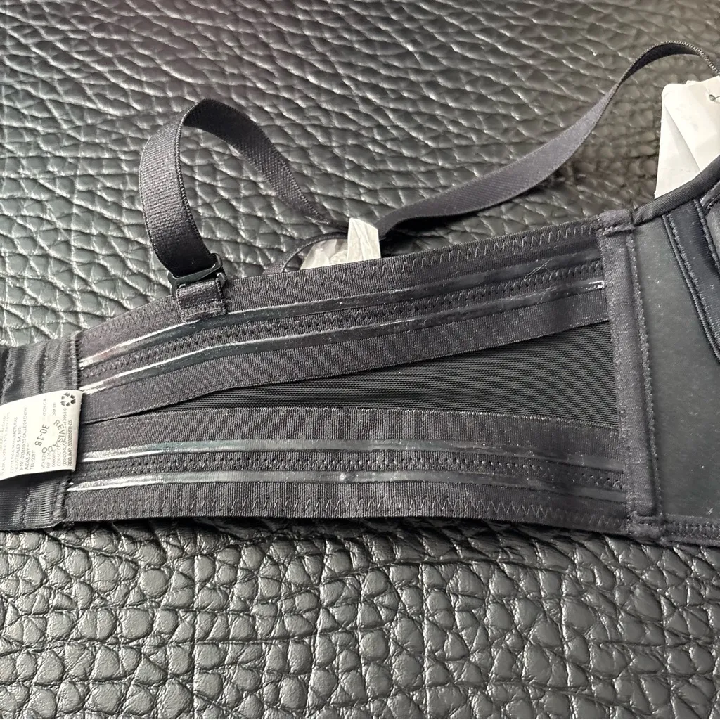 Elegant Black Women's Bra - Image 7